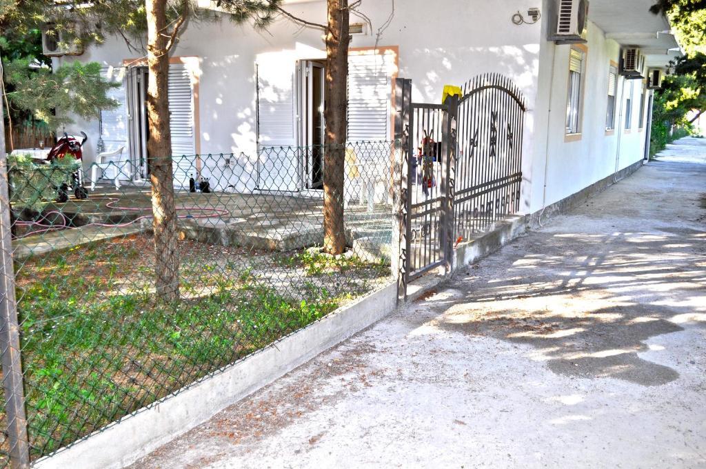 Vila Branka Чань Экстерьер фото
